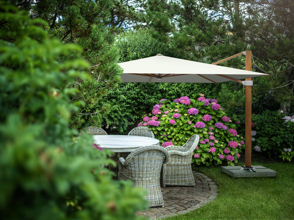 Aura parasol eucalyptushout 350 x 350,  kleur 652 silver